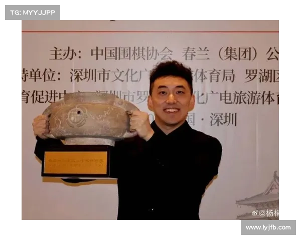 杨楷文:探索其在现代文化中的影响与创作风格的独特性与突破 杨楷文:探索其在现代文化中的影响与创作风格的独特性与突破